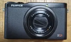 【撮影可】FUJIFILM XQ1 黒 F1.8 純正バッテリー付 ジャンク扱