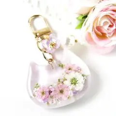 ハンドメイド　レジン　ドライフラワー　めじるしチャーム　猫　大人かわいい　ピンク ハンドメイド レジン ドライフラワー めじるしチャーム 猫 大人