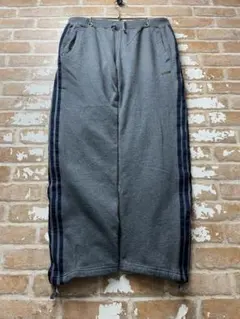 00s adidas アディダス　スウェットパンツ　ワンポイント　グレー　古着