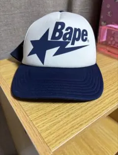 A BATHING APE ロゴキャップ ホワイト/ネイビー A BATHING APE×NEWERA BAPE ロゴキャップ 72/1 - メルカリ