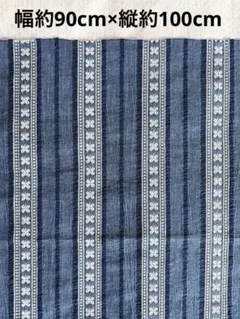 ウォッシャブルシャンブレー★刺繍入り★綿100%★ 幅約90cm×縦約100cm