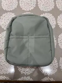 無印良品　ナイロンメイクポーチ　約１６×１４×６ｃｍ　グリーン