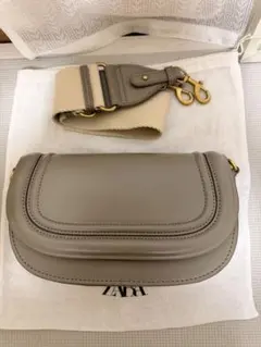 ZARA ショルダーバッグ ベージュのサムネイル
