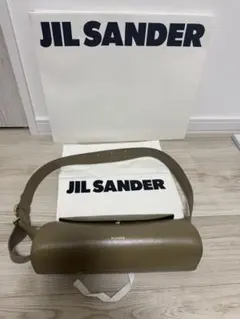 JIL SANDER カンノーロスモールカーキ 希少カラー✨掲載期間今月末までのサムネイル