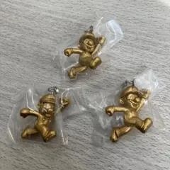 スーパーマリオ　めじるしアクセサリー2 　マリオ　シークレット3個