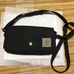 カーハート　中古　ショルダーバッグ　キャンバス ブラックのサムネイル