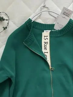 【タグ付き新品】インタープラネット　カーディガン⭐︎フリーサイズ　グリーン　ロゴ
