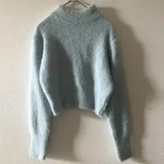 【スピンズ】シャギーニット セーター ハイネック ショート クロップド F 水色