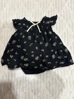 アプレレクール　花柄ロンパース　70