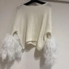 E hyphen world gallery