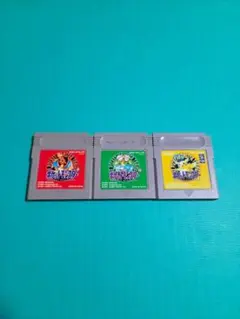 ゲームボーイ　ポケットモンスター　赤　緑　ピカチュウ　セット