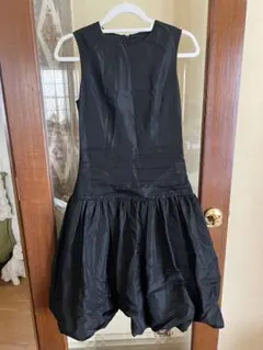 ZARA ザラ　バルーンワンピース　ロングワンピース　ノースリーブ　ブラック