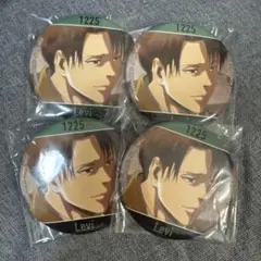 進撃の巨人　リヴァイ　アニメガ　文教堂　缶バッジ(裏面注意) 進撃の巨人 リヴァイ アニメガ 文教堂 缶バッジ(裏面注意) - メルカリ