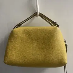 イエローレザーショルダーバッグ　アリファ　イエロー　S