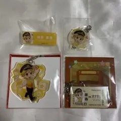 鬼滅の刃　大阪メトロ　ネームバッジ　アクリルチャーム　キーホルダー　我妻善逸