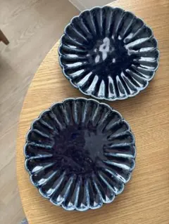輪花皿 2枚セット 藍色 陶器 プレートのサムネイル