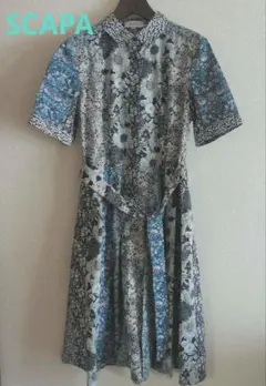 【SCAPA】 Libertyパッチワーク花柄•ブルー系 ワンピース サイズ40のサムネイル