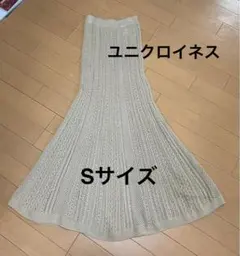ユニクロ　イネス・ド・ラ・フレサンジュ ベージュ Sサイズ ロングスカート