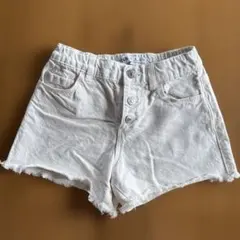 【美品】ZARA116センチ　ホワイトデニムショートパンツ