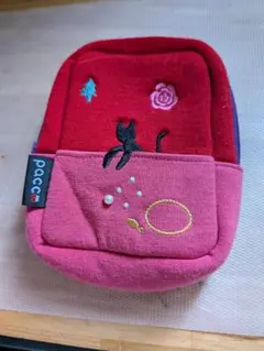 pacco 猫刺繍 ポーチ 赤 ピンク