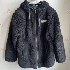 ROXY モコモコブラックパーカー