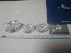 スワロフスキー Swarovski  『スワン4Ｐ【Ｌ・Ｍ2・Ｓ】』　Ｓ17Ｃ