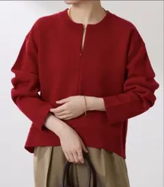 今期新品タグ付き　スウェットライクラウンドヘムニット　COLLAGE