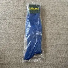 ATHLETA ブルー サッカーソックス 22-24cm