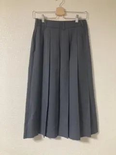 GU プリーツミディスカート グレー Mサイズ&ロングパープルスカート２着セット