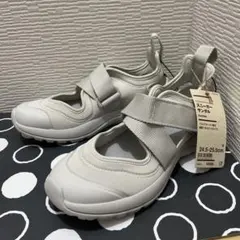 無印良品 スニーカーサンダル 白　24.5-25.0cmのサムネイル