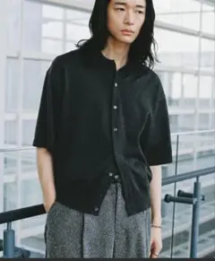 【WYM LIDNM】半袖 ニットシャツ チャコール Sサイズのサムネイル