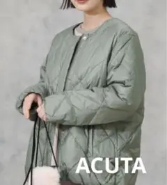 ダウンジャケット グリーン