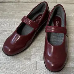 PANSY ストラップパンプス 23cm 赤系 エナメル 軽量 クッション性のサムネイル