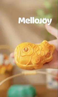 もちもちもち MELLOJOY メロジョイ 空色の鯉物語 スクイーズ 翡翠