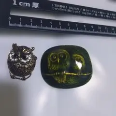 フクロウデザインのブローチ 2点