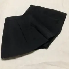 最終値下げ Aveniretoile 黒 フレア ショートパンツ 短パン 34のサムネイル