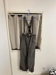 niko and. グレー サスペンダー付きオーバーオール M