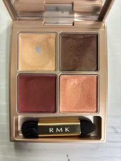 RMK アイシャドウパレット　ローズウッドデイドリーム　4アイズ　01