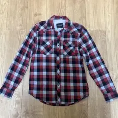 AMERICAN EAGLE OUTFITTERS 長袖シャツ チェック柄　赤
