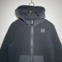 アンダーアーマー　フリースパーカー　サイズYXL　フーディー　フルジップ　古着