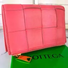 【美品】ボッテガヴェネタ☆マキシ　イントレチャート　折り財布　かわいい　箱付き