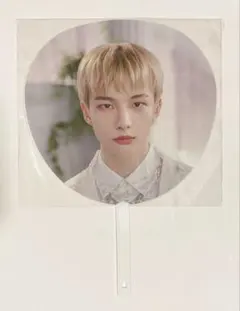 2025年最新】ヒョンジンうちわの人気アイテム - メルカリ