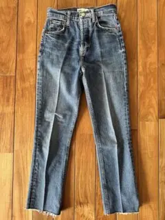 ZARA ハイウエストブルーデニム