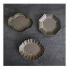 美濃焼の「ゴールド八角・楕円・雲小皿」セット