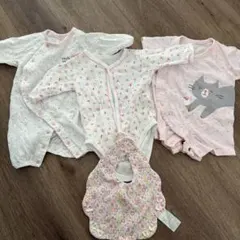 ロンパース3点セットとスタイ