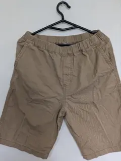 ユニクロ　ハーフパンツ　半ズボン　160cm キッズ　子供　ベージュ