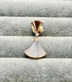 2025年最新】ブルガリ ディーヴァ ピアスの人気アイテム - メルカリ