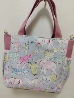 インコちゃん柄ショルダーバッグ　オリジナル生地　長さ調整ベルト付　パープル インコちゃん柄ショルダーバッグ オリジナル生地 長さ調整ベルト付