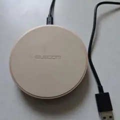 ELECOM 「W-QA02GD」ワイヤレス充電器