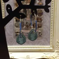 [レア＊美品] ヴィンテージガラスパーツのフープピアス